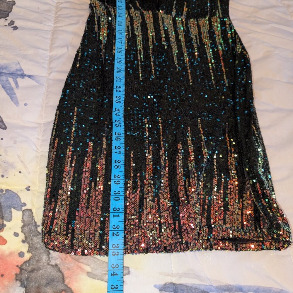 Venus Low Plunge Sequin Mini Dress - Size 4 - Picture 8 of 13
